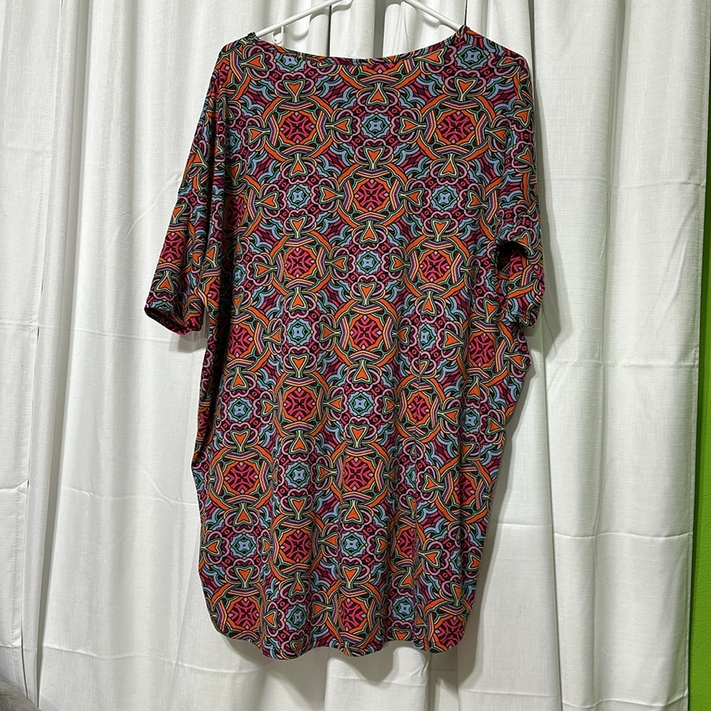 lularoe irma - Picture 4 of 5